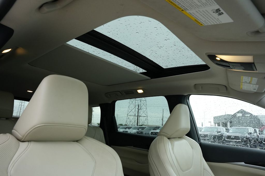 Thumbnail: 2023 INFINITI QX60 - 26