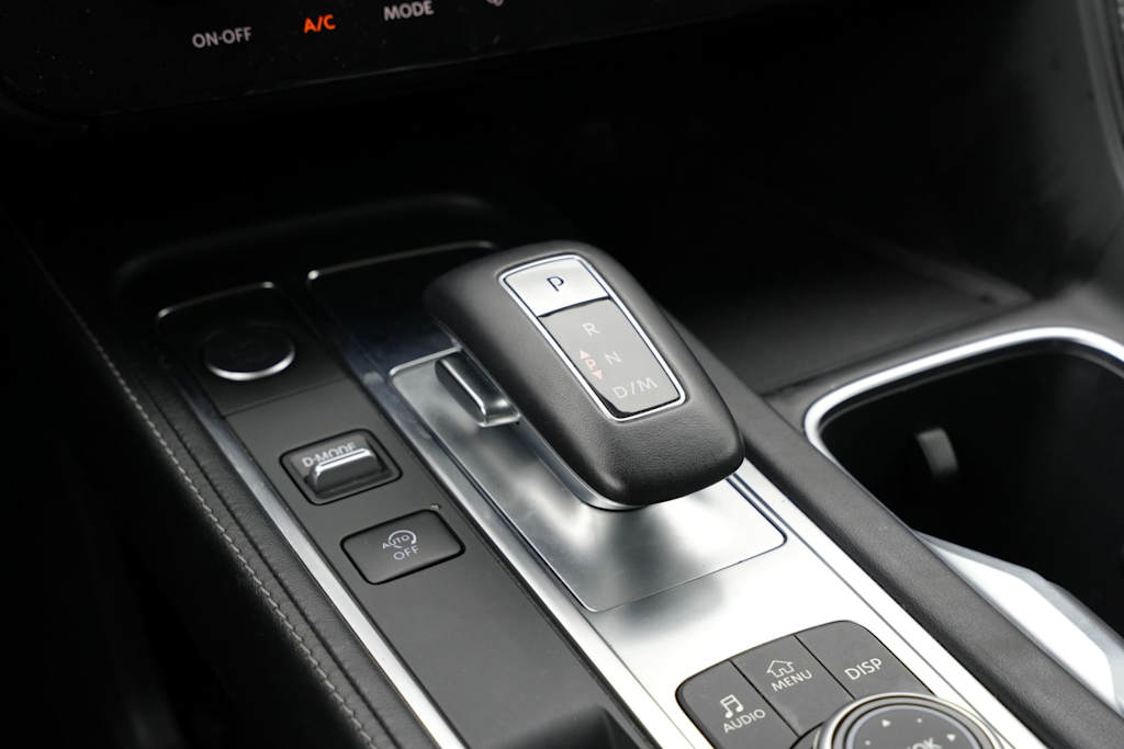 Thumbnail: 2023 INFINITI QX60 - 15