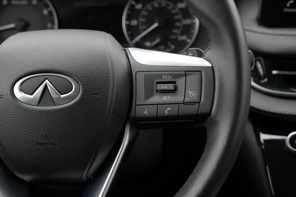 Thumbnail: 2023 INFINITI QX60 - 22