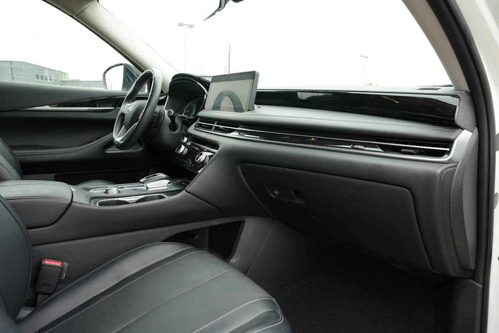 Thumbnail: 2023 INFINITI QX60 - 13