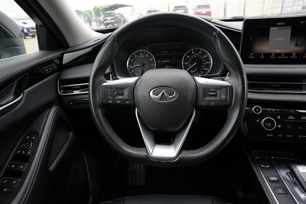 Thumbnail: 2023 INFINITI QX60 - 8