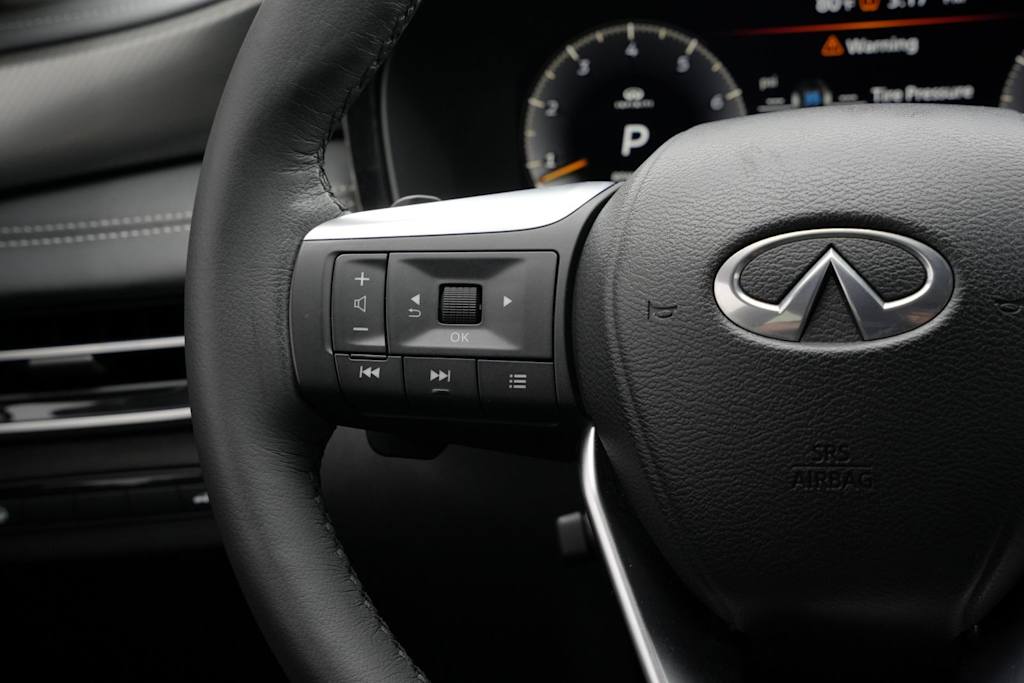 Thumbnail: 2023 INFINITI QX60 - 19