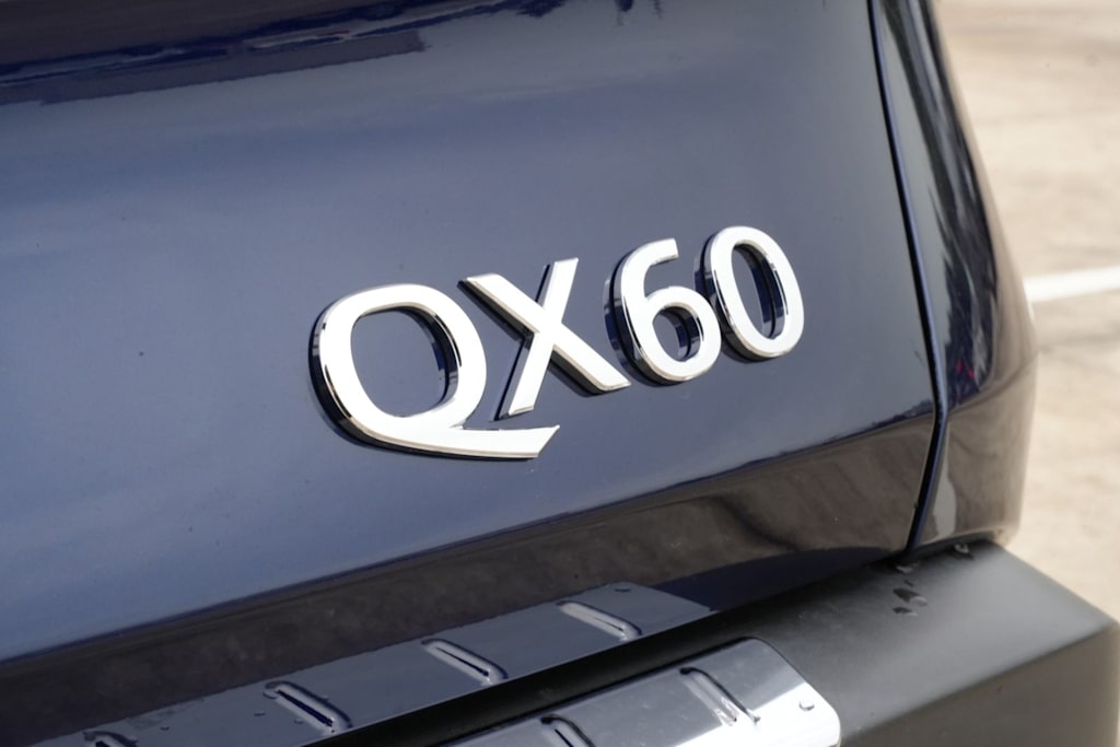 Thumbnail: 2023 INFINITI QX60 - 6