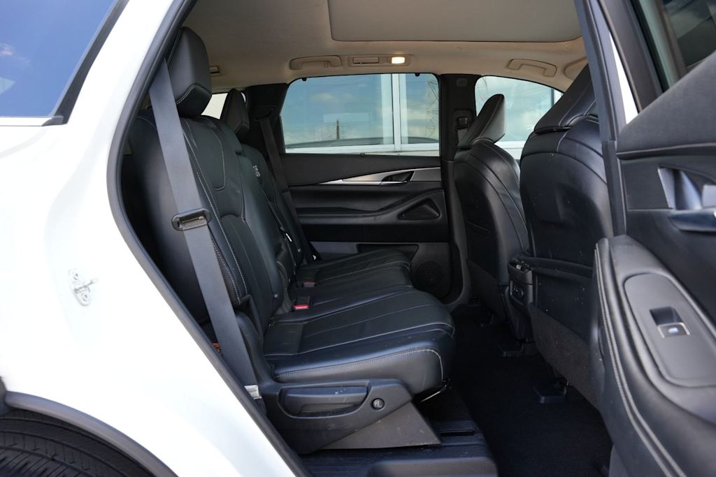 Thumbnail: 2023 INFINITI QX60 - 24