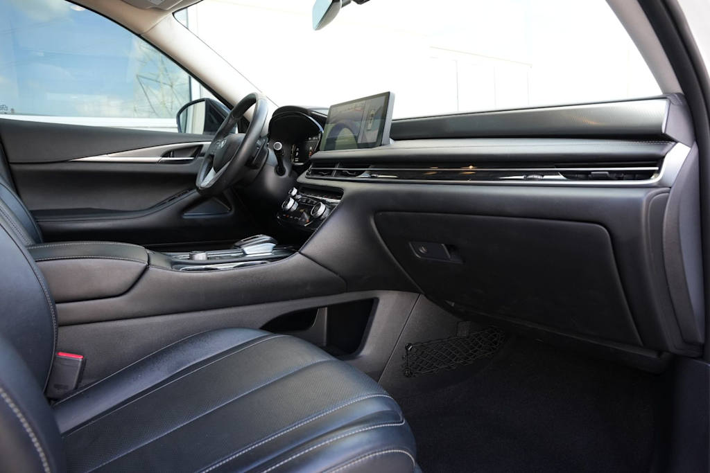 Thumbnail: 2023 INFINITI QX60 - 12