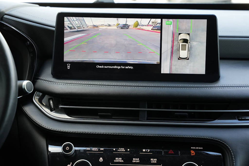 Thumbnail: 2023 INFINITI QX60 - 22