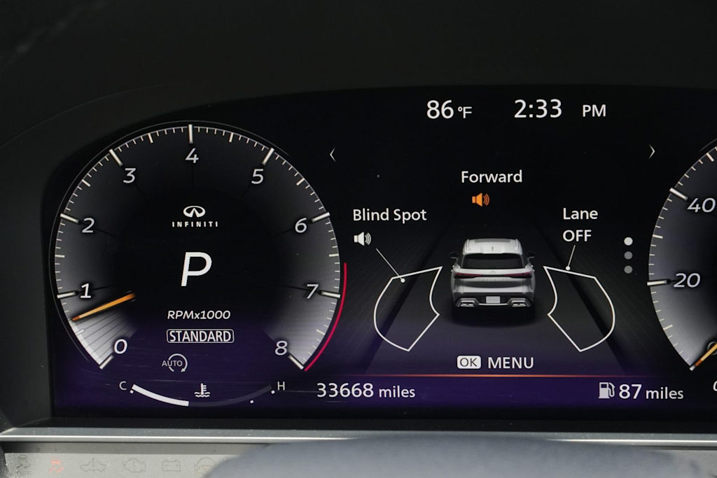 Thumbnail: 2023 INFINITI QX60 - 17