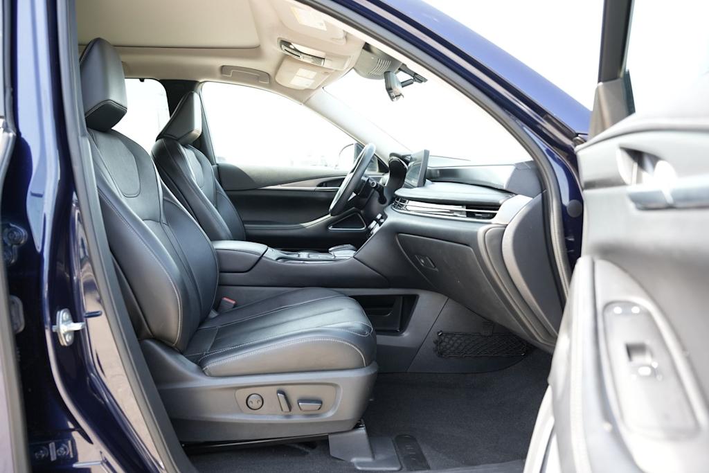 Thumbnail: 2023 INFINITI QX60 - 11