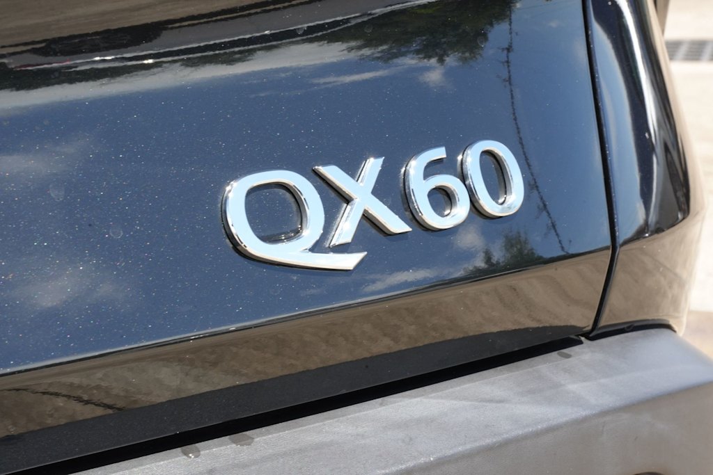 Thumbnail: 2024 INFINITI QX60 - 7