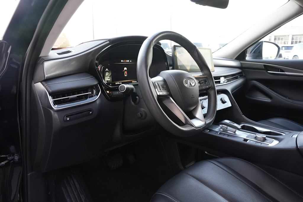 Thumbnail: 2023 INFINITI QX60 - 12