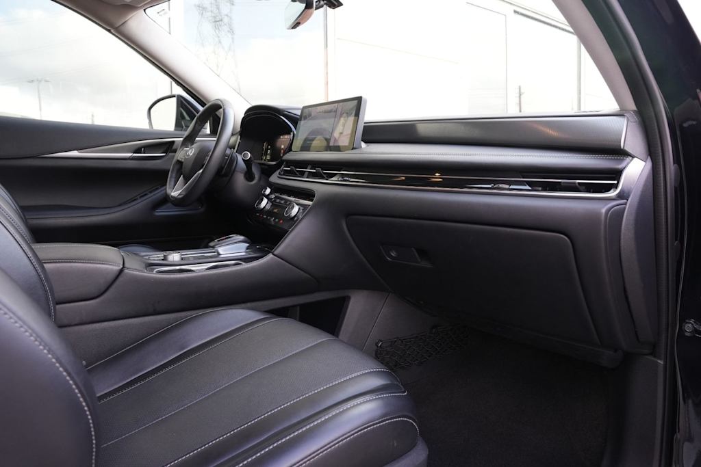 Thumbnail: 2023 INFINITI QX60 - 13