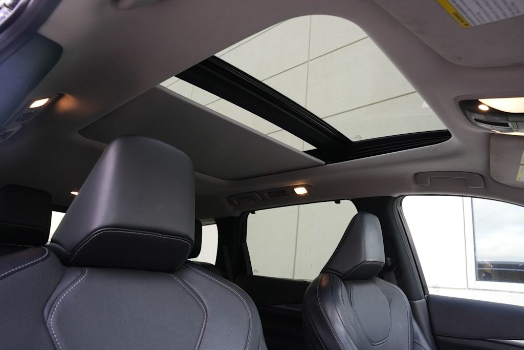 Thumbnail: 2023 INFINITI QX60 - 24