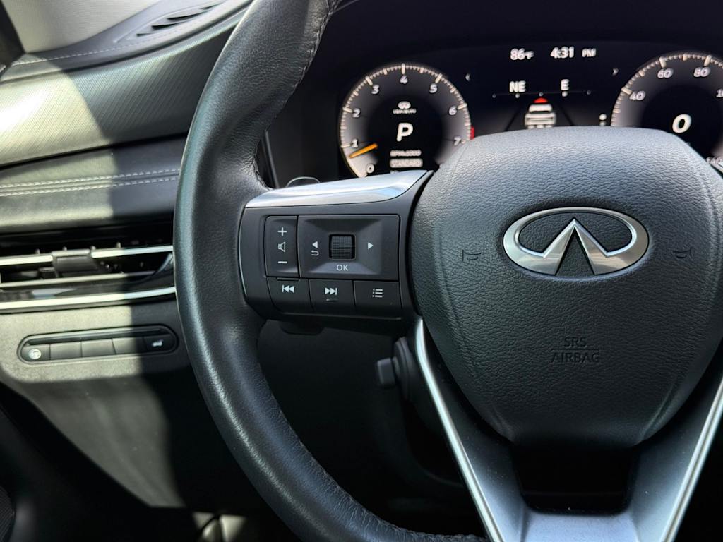 Thumbnail: 2023 INFINITI QX60 - 21