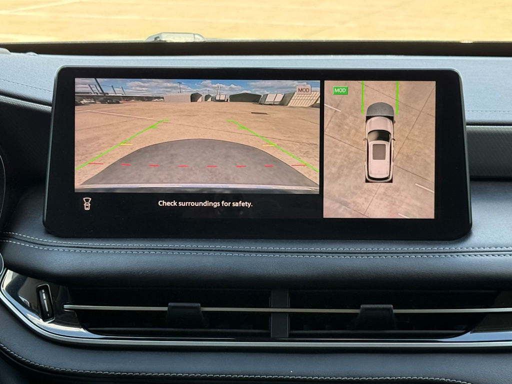 Thumbnail: 2023 INFINITI QX60 - 23