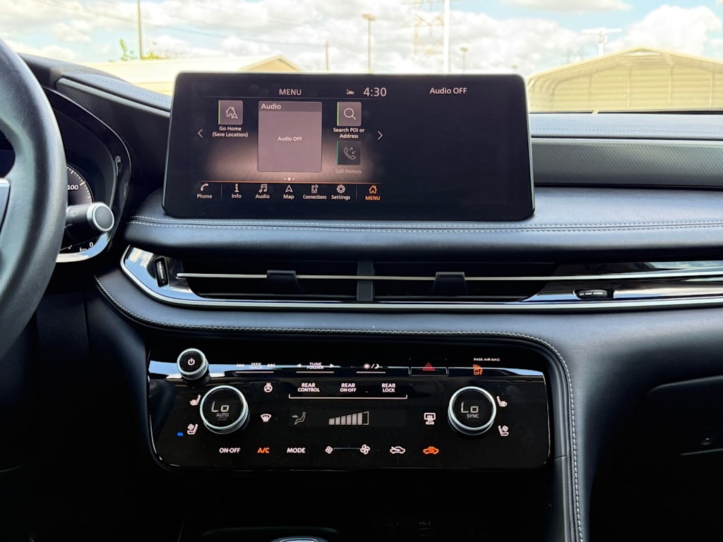 Thumbnail: 2023 INFINITI QX60 - 15