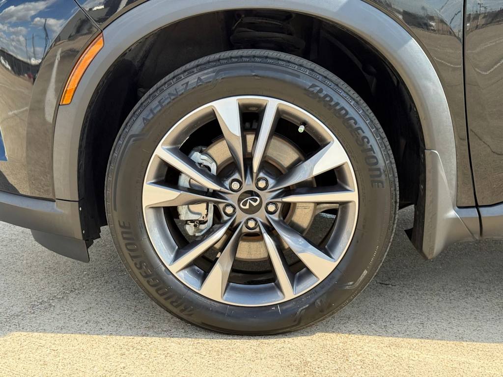 Thumbnail: 2023 INFINITI QX60 - 8