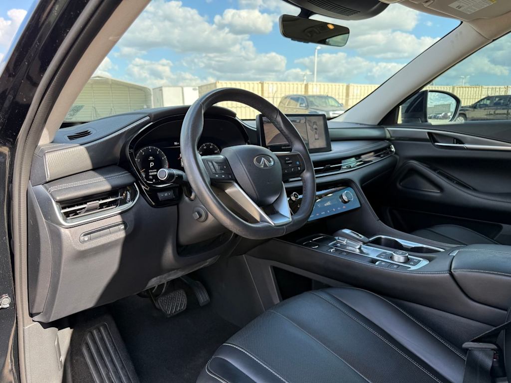 Thumbnail: 2023 INFINITI QX60 - 13