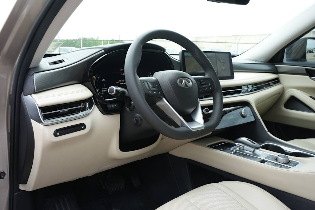 Thumbnail: 2023 INFINITI QX60 - 12