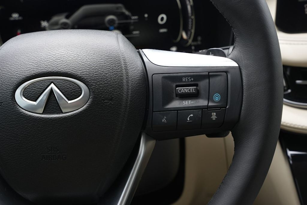 Thumbnail: 2023 INFINITI QX60 - 23