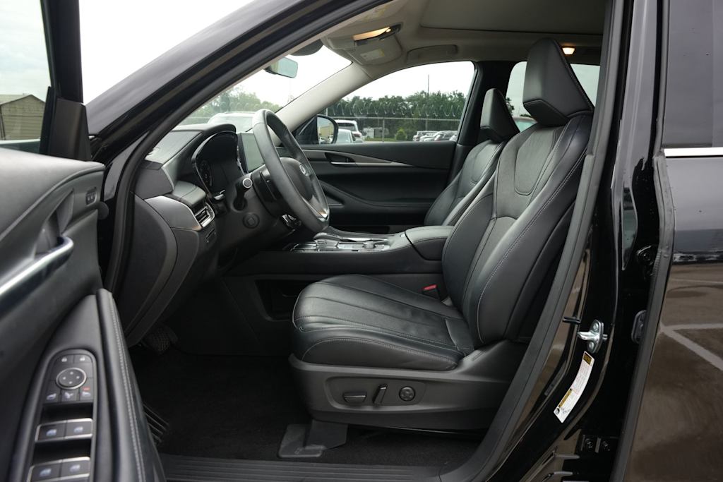 Thumbnail: 2023 INFINITI QX60 - 9