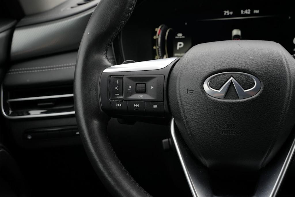 Thumbnail: 2023 INFINITI QX60 - 22
