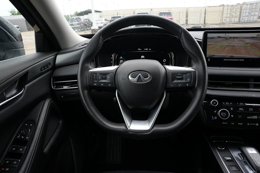 Thumbnail: 2023 INFINITI QX60 - 8