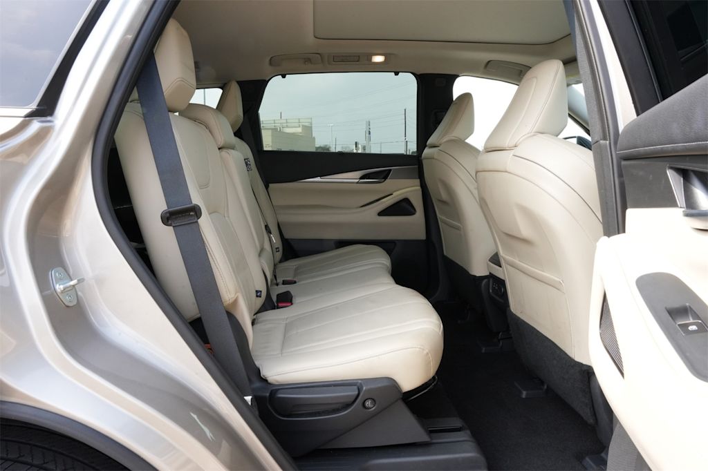 Thumbnail: 2023 INFINITI QX60 - 25