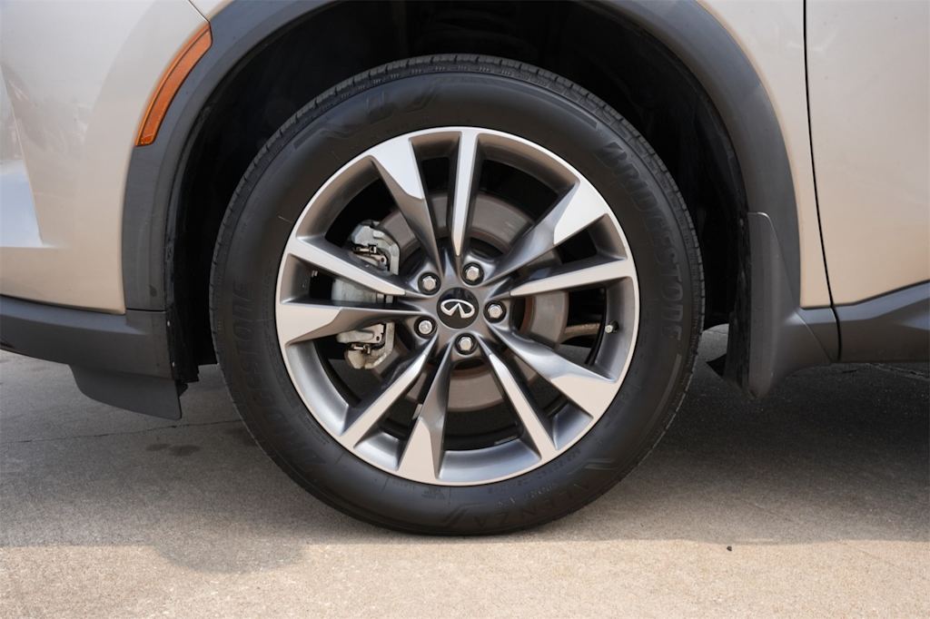 Thumbnail: 2023 INFINITI QX60 - 8