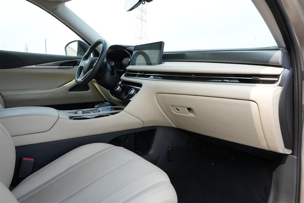 Thumbnail: 2023 INFINITI QX60 - 14