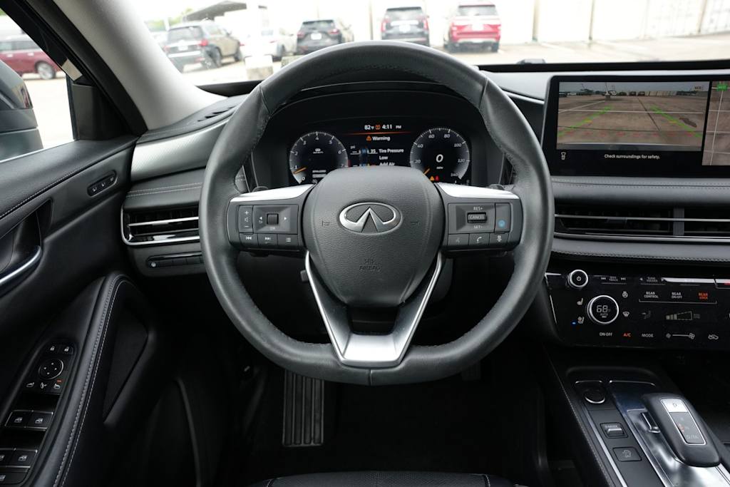 Thumbnail: 2023 INFINITI QX60 - 9