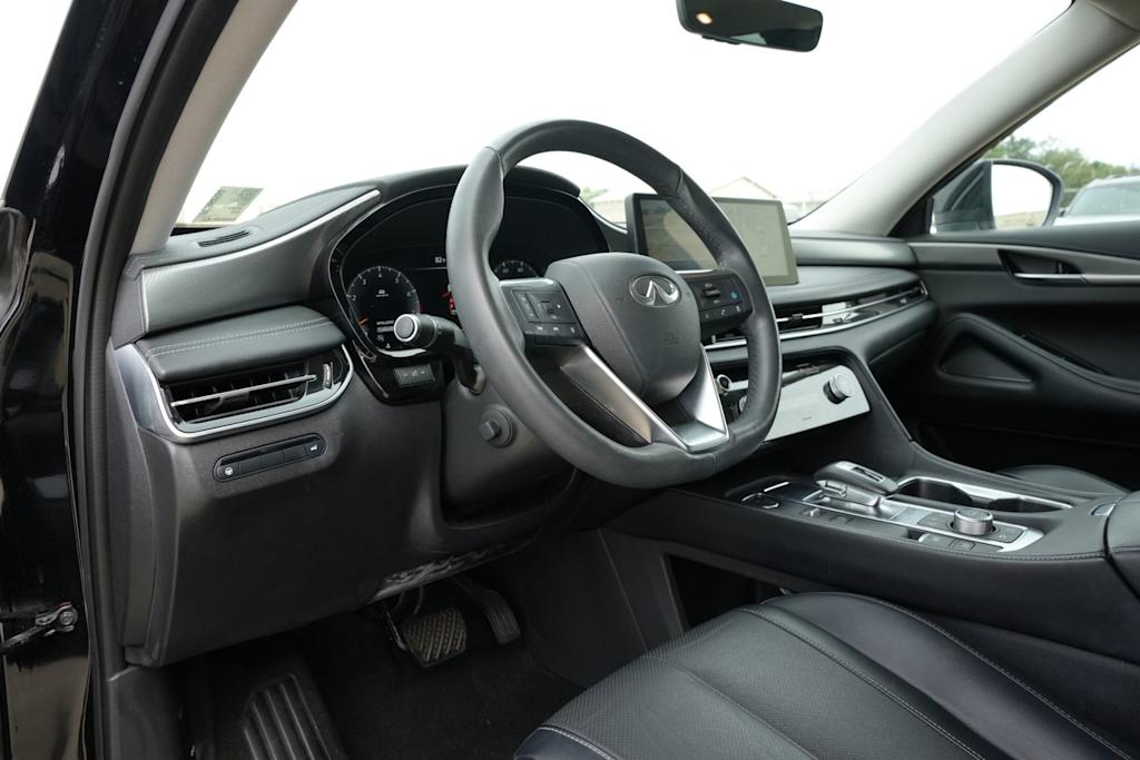 Thumbnail: 2023 INFINITI QX60 - 13