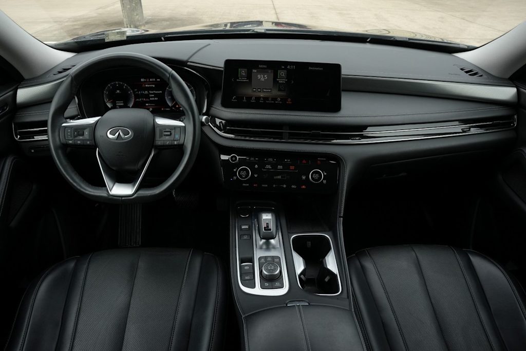 Thumbnail: 2023 INFINITI QX60 - 2