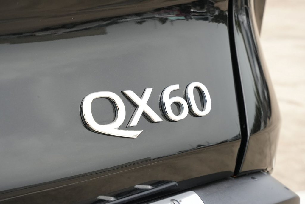 Thumbnail: 2023 INFINITI QX60 - 7