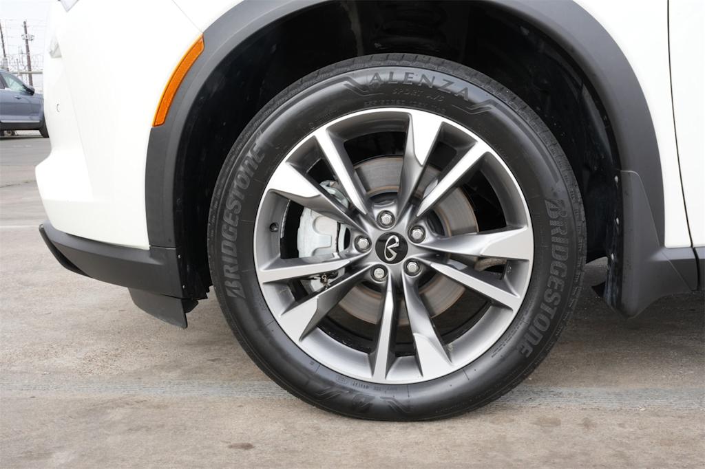 Thumbnail: 2023 INFINITI QX60 - 8