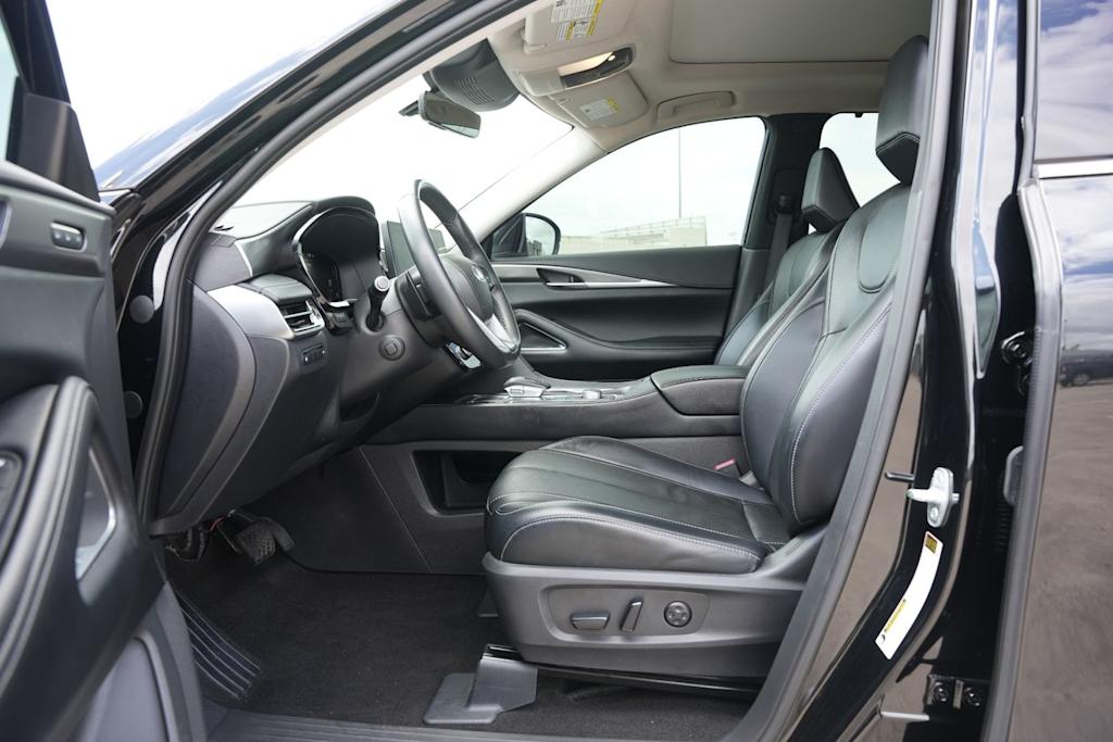 Thumbnail: 2023 INFINITI QX60 - 10
