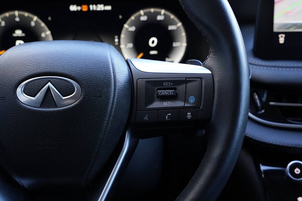 Thumbnail: 2023 INFINITI QX60 - 21