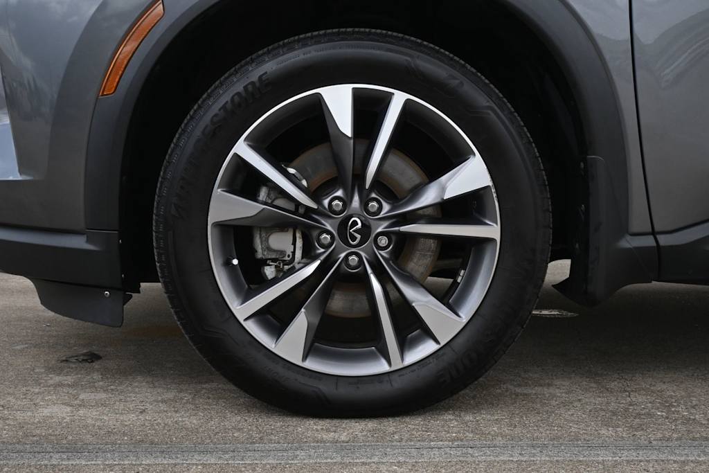 Thumbnail: 2022 INFINITI QX60 - 6