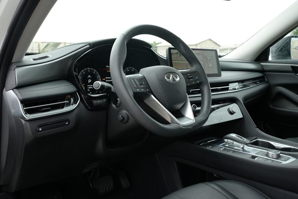 Thumbnail: 2023 INFINITI QX60 - 11