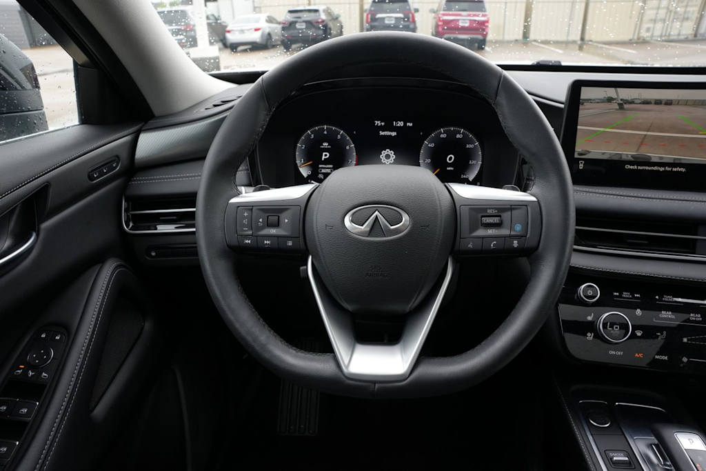 Thumbnail: 2023 INFINITI QX60 - 8