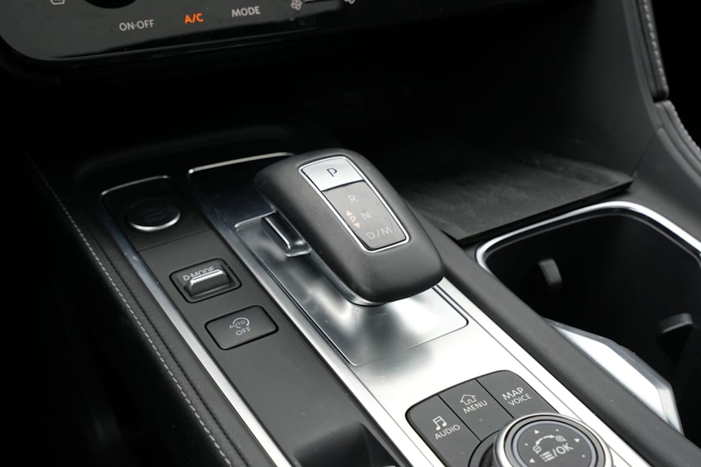 Thumbnail: 2023 INFINITI QX60 - 14