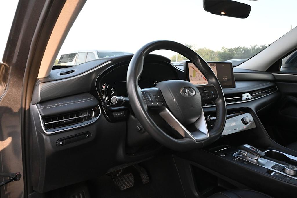 Thumbnail: 2023 INFINITI QX60 - 13