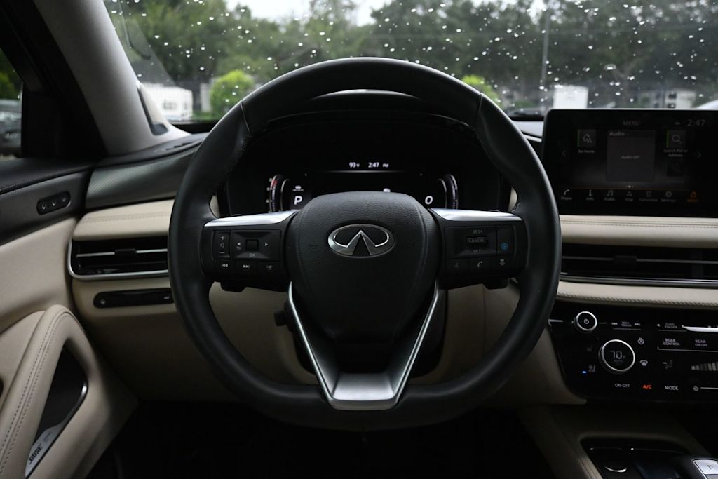 Thumbnail: 2023 INFINITI QX60 - 9