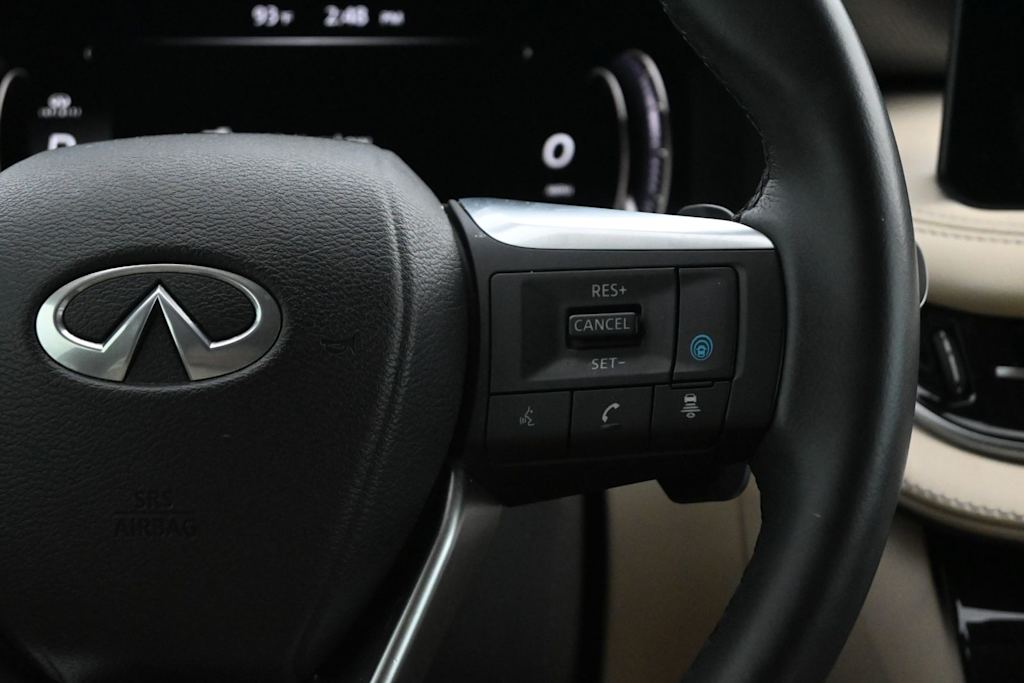 Thumbnail: 2023 INFINITI QX60 - 24