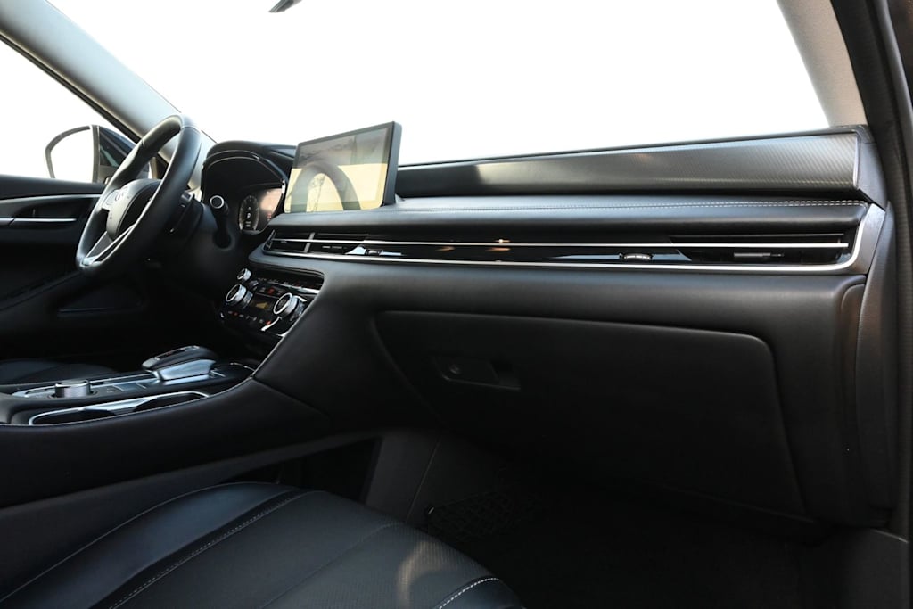 Thumbnail: 2023 INFINITI QX60 - 13