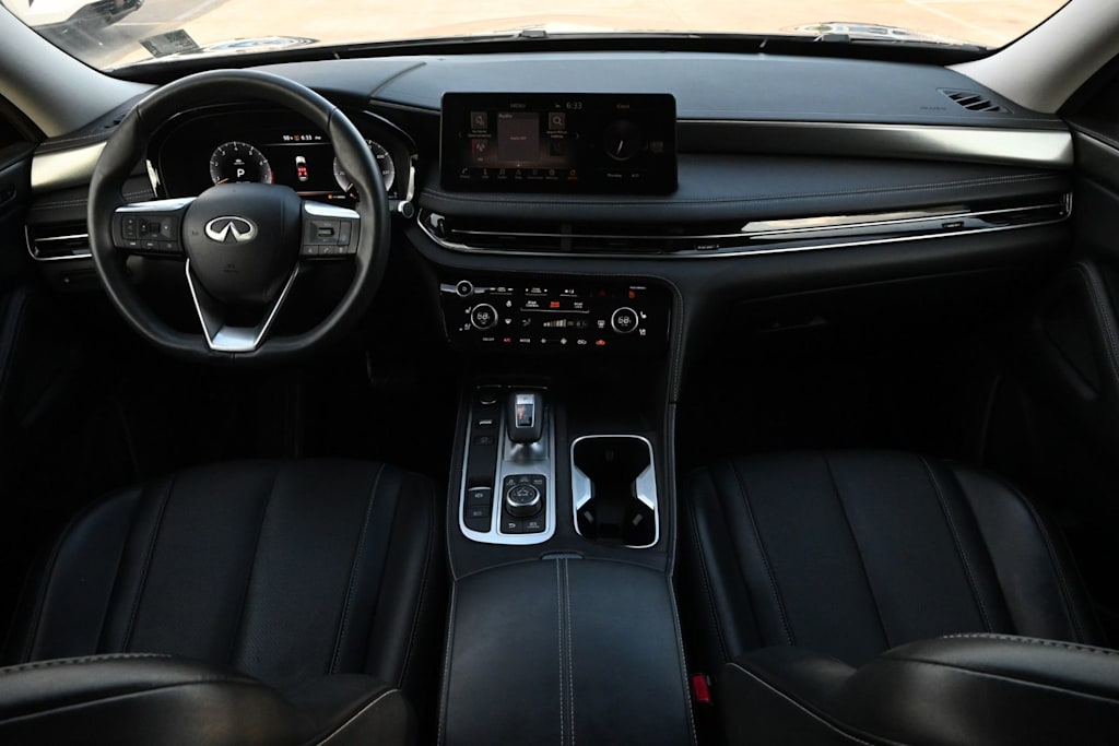 Thumbnail: 2023 INFINITI QX60 - 2