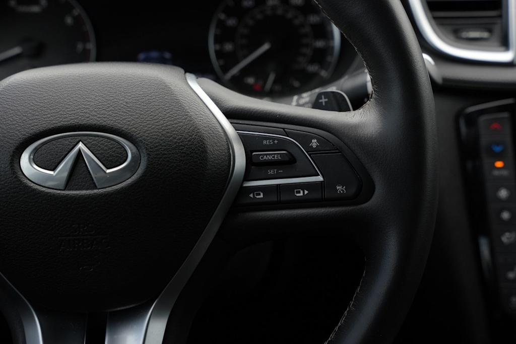 Thumbnail: 2023 INFINITI QX60 - 22