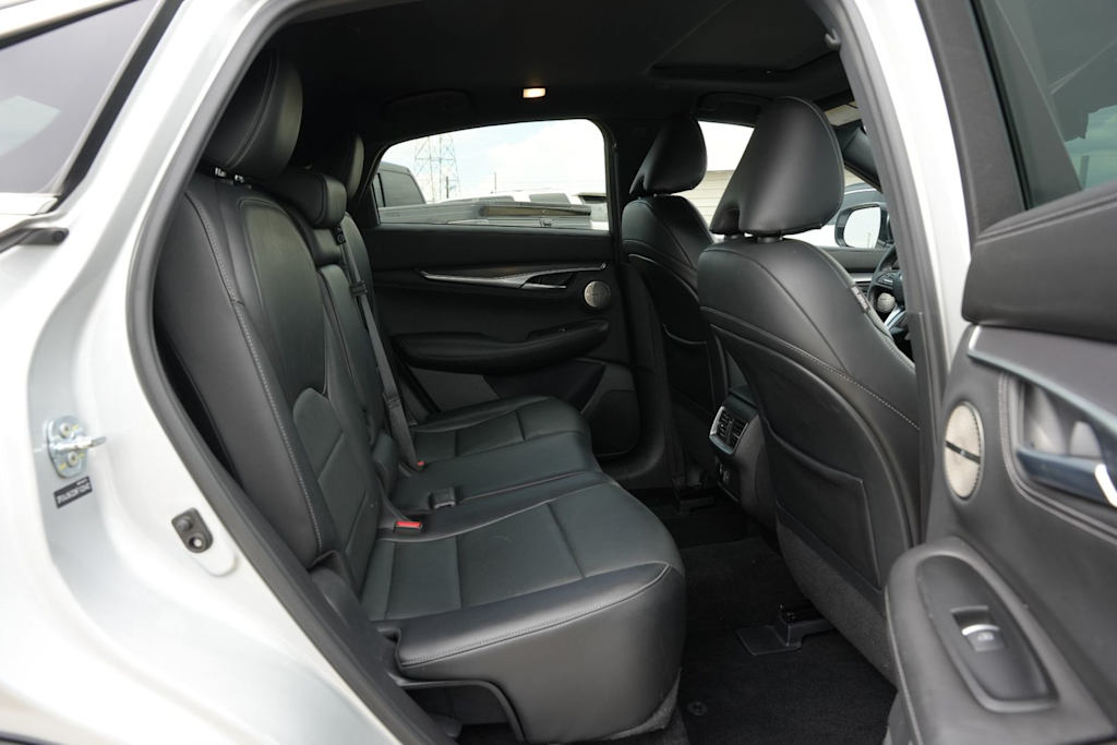 Thumbnail: 2023 INFINITI QX60 - 25