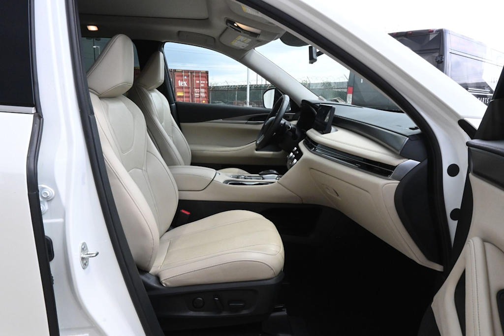 Thumbnail: 2023 INFINITI QX60 - 7