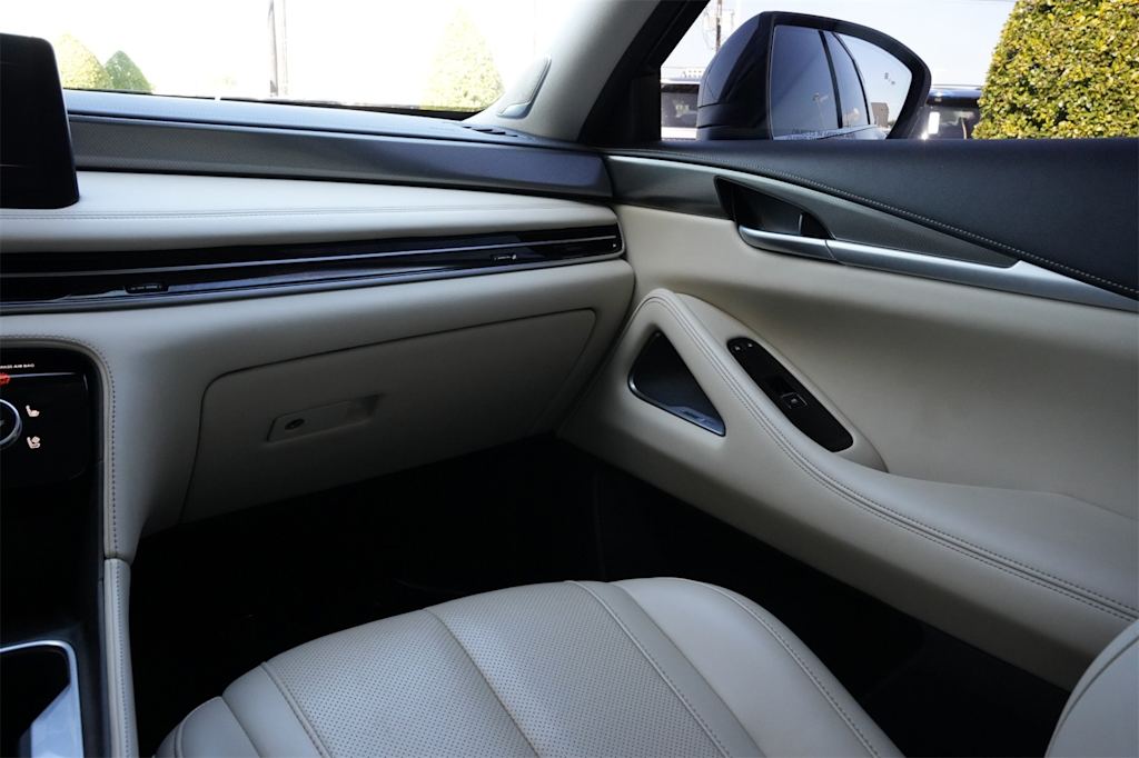 Thumbnail: 2023 INFINITI QX60 - 22