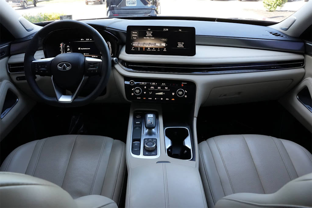 Thumbnail: 2023 INFINITI QX60 - 2